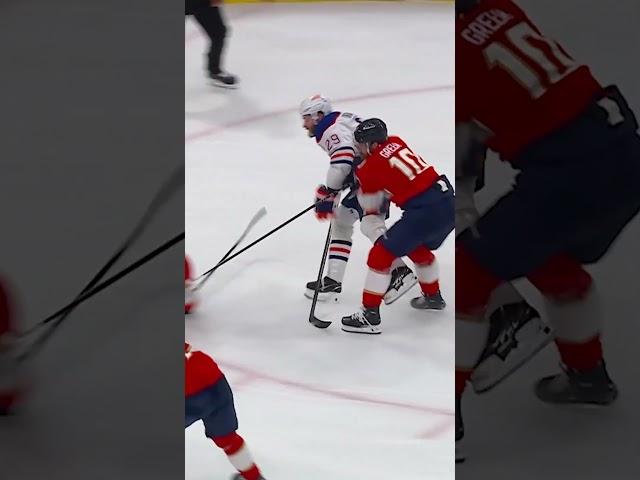 Draisaitl's DAGGER right off the BENCH ‍