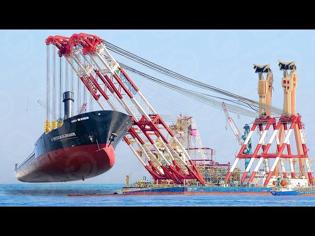 Life Inside the World's LARGEST CRANE: Lifting Heaviest Objects with a Giant Ship Crane