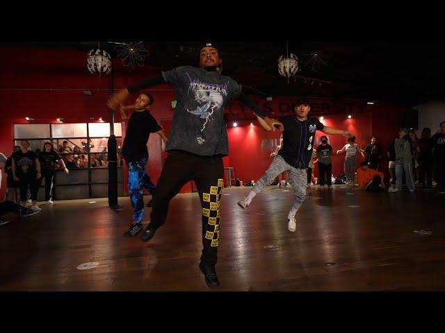 Drake Jimmy cooks @MattSDance  choreography || dancer @jahnnyVLOGS