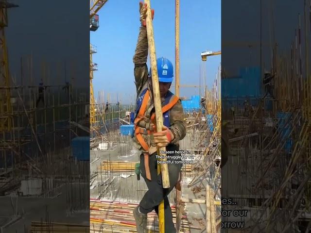 The Unseen Heroes #humanity #heroic #bluecollar  #construction #constructionlife #safetyfirst