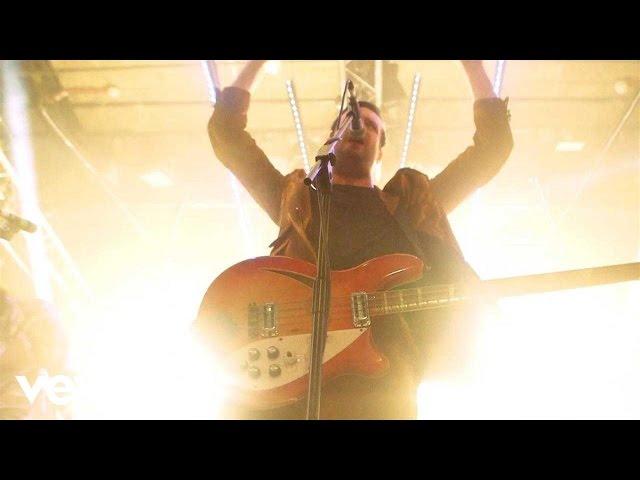 Invisible Forces (Live, Vevo UK @ The Great Escape 2014) (WARNING: Contains Strobe Ligh...