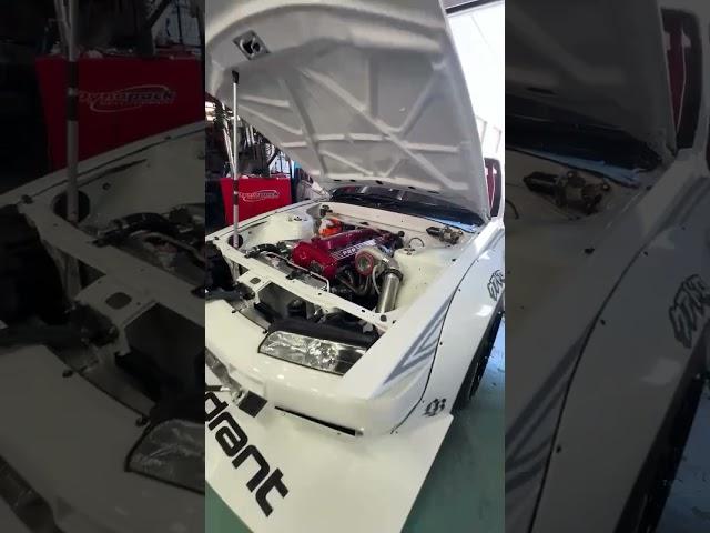 "LIBERTYWALK®︎ Unleashes the KAIDO WORKS R32 Skyline: 400HP of Precision and Style"