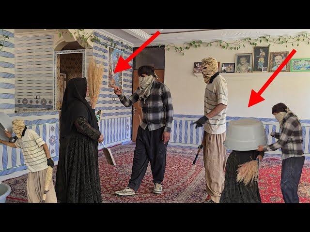 Someone was sent to throw a woman out of the shopkeeper's house.