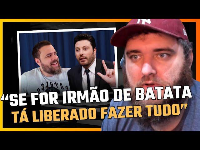 PQ O NANDO MOURA NÃO ATACA O DANILO GENTILI FAZENDO DIVULGAÇÃO DE CASA DE APOSTAS?