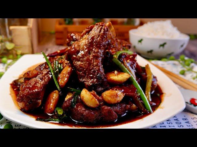 The Easiest Garlic Braised Ribs Recipe EVER! 蒜香炖排骨 Chinese Pork Prime / Spare Rib Recipe