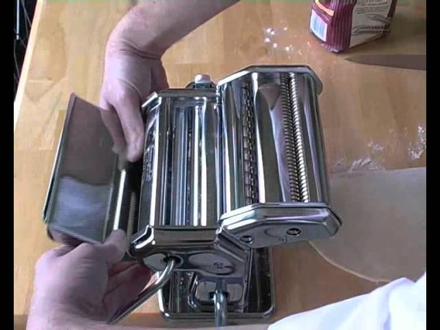 Making spaghetti with pasta machine (YouTube).wmv