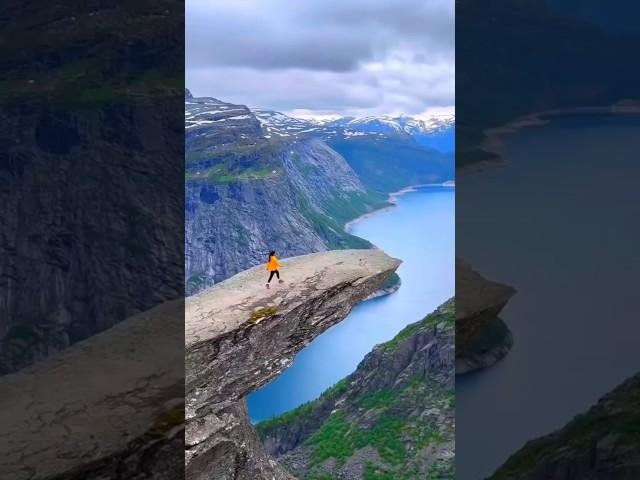 Places On Earth That Don’t Feel Real 