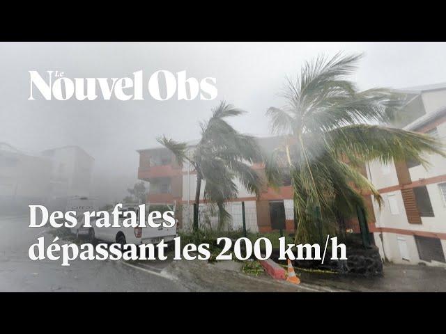 Le cyclone Garance à La Réunion et ses rafales causent de nombreux dégâts