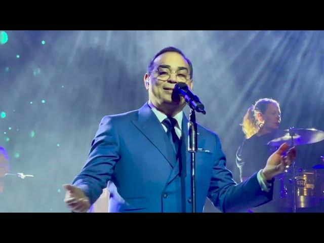 El Caballero de La Salsa: Gilberto Santa Rosa In the London Palladium