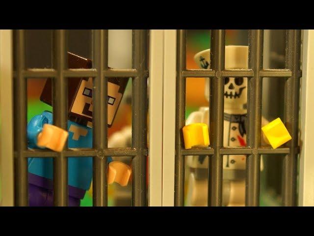 Bank Robbery LEGO Police vs LEGO Minecraft - Humor Stop Motion Animation