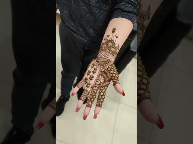 kp mehandi art