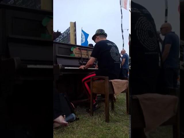 Field Piano Festival style (Ian Fulcher)