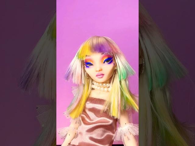 Pastels for Spring? Groundbreaking!  #pidgindoll #springtime #hime