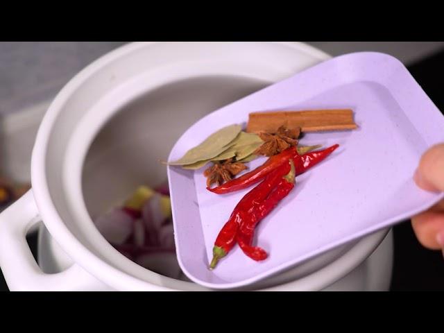The Sights and Sounds of Cooking Chinese Style Beef and Potato's