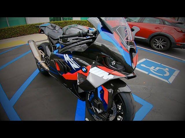 2023 BMW M1000RR FIRST RIDE