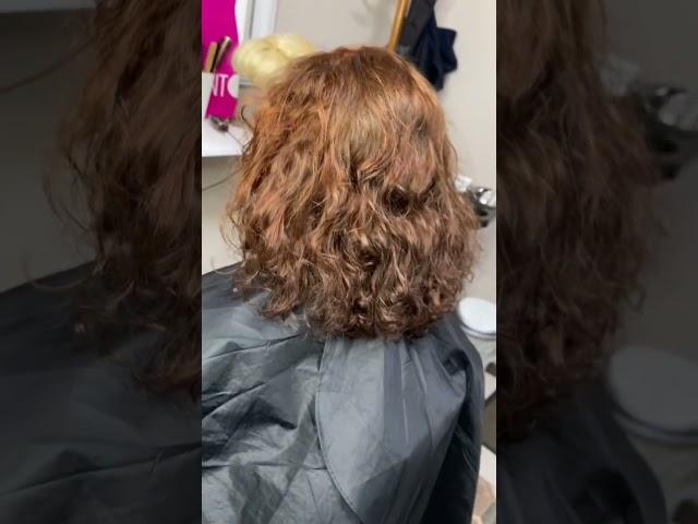 Стрижка каскад на кудрявые волосы и укладка диффузором #парикмахер #каскад #shorta #волосы #диффузор
