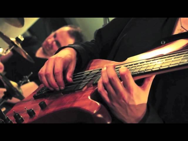 Roberto Badoglio:Live in Italy (Bass solo on the tune muad´ib) .May 2011