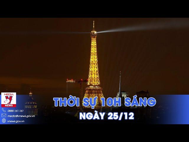 Hàng nghìn du khách sơ tán do cháy ở Tháp Eiffel - VNews