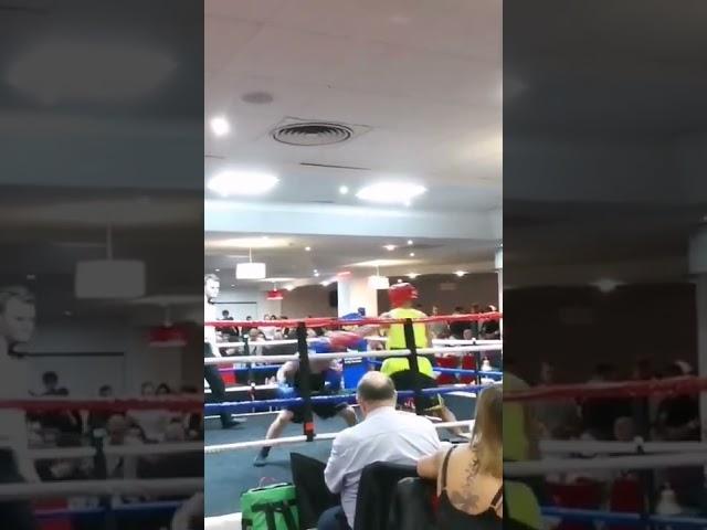 amatuer boxing fight sheffield