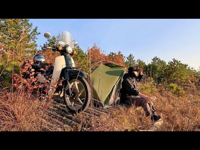 Camping on the mountain overnight with a 110cc motorcycle