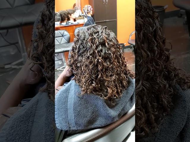 How to keep moisture in a Curly Perm or Jherri Curl or WaveNouveau or Care curl