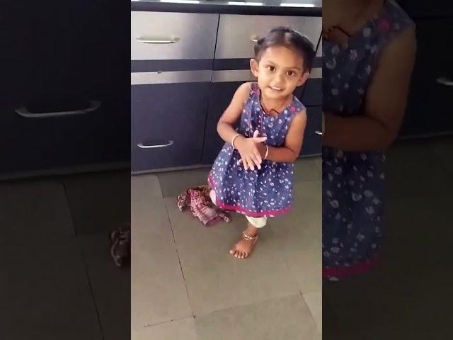 3 years old baby ‍‍kya kar rhi hai #shorts #youtubeshorts