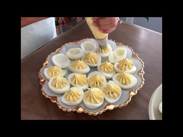 Another culinary quickie from the cheating gourmet when making deviled eggs. Simple but important.