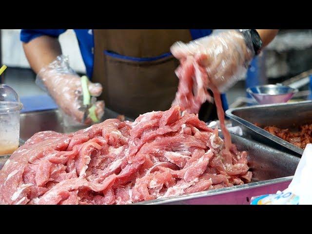 泰國早餐 - 炸肉條 泰式烘蛋 烤香蕉  泰國街頭美食 / Thai breakfast Thailand Street Food