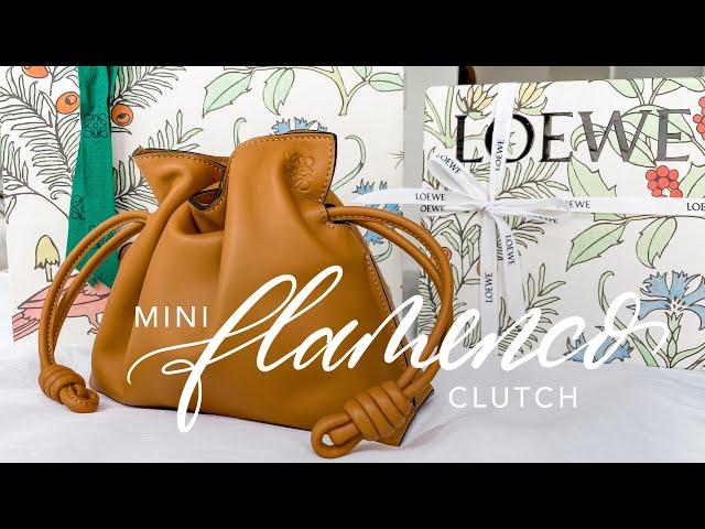 UNBOXING MY BIRTHDAY BAG: LOEWE MINI FLAMENCO CLUTCH IN WARM DESERT | Review and what fits in my bag