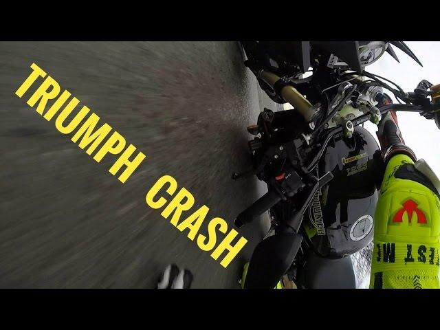 Triumph Speed Triple - CRASH / Pád