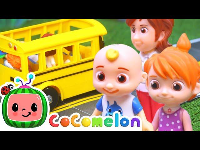 JJ's Wheels on the Bus Song | Toy Play Learning Video | CoComelon Nursery Rhymes & Kids Songs