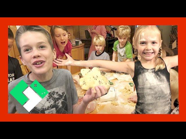 EPIC KIDS CHRISTMAS PARTY (Day 1715) | Clintus.tv