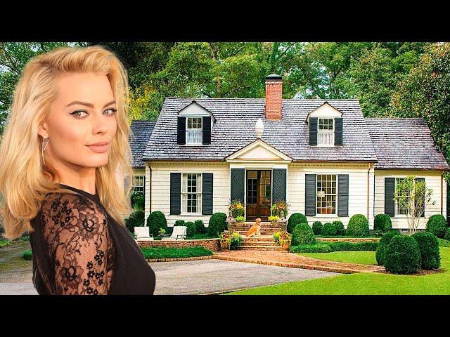 Celebrities That Still Live In Modest Homes