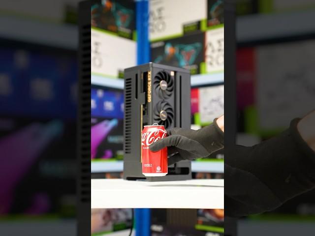 This PC is TINY  Xikii ITX  RTX 4080 Super & Ryzen 9800X3D 