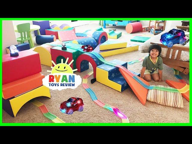 MAGIC TRACKS TOY CARS CHALLENGE! AS SEEN ON TV Toys Unboxing and Kids Playtime