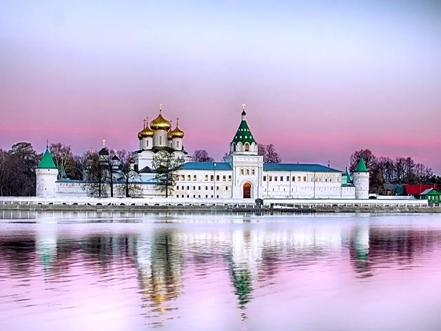 Виртуальная выставка "Кострома глазами Островского"