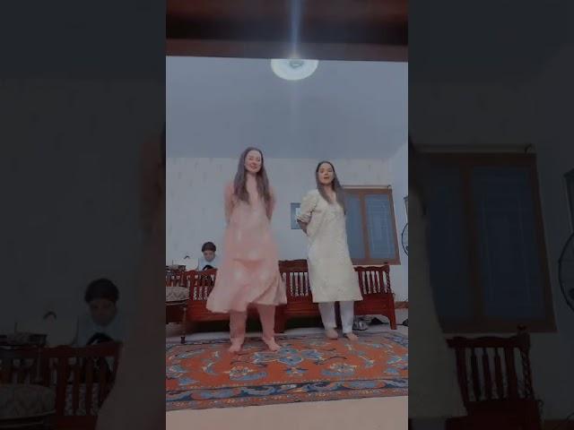 New Viral Video Of Hania Amir Dance #shorts