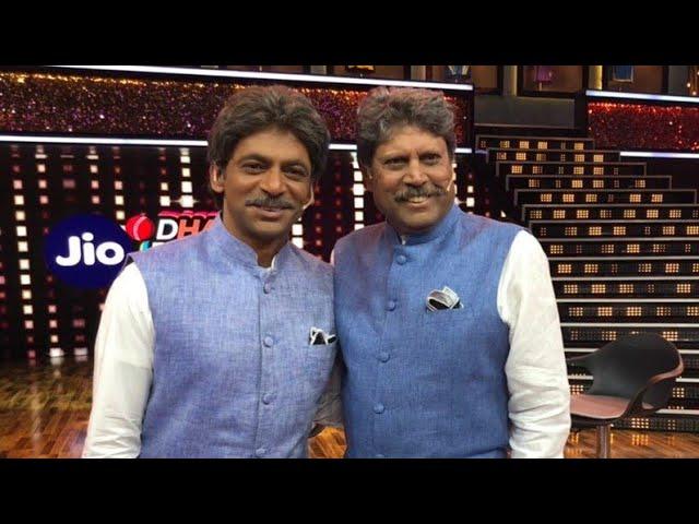 Sunil Grover mimicking kapil dev infront of kapil dev