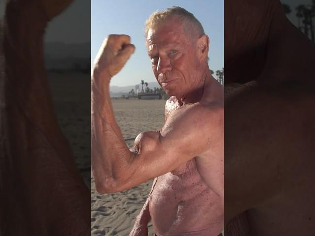 Oldest bodybuilder - Jim Arrington at 90 years and 38 days old 