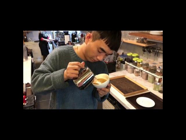 겨울에도 피는 꽃 바리스타 라떼아트 barista latteart