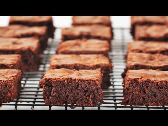 Brownies (Classic Version)  - Joyofbaking.com