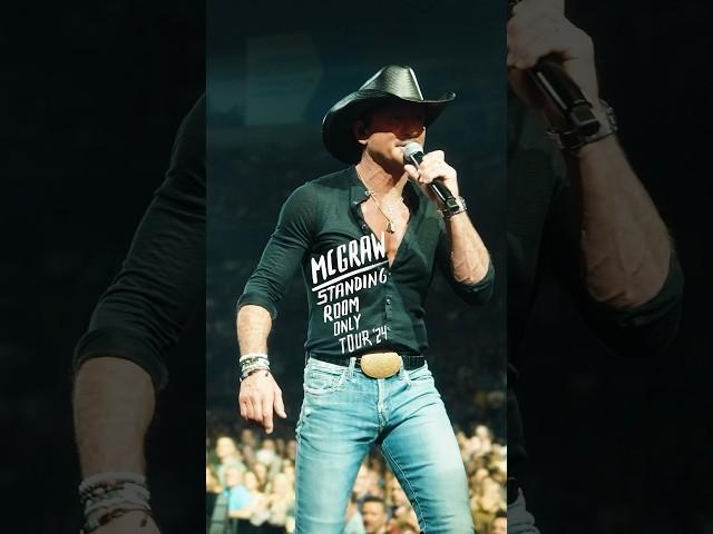 Living for nights like these!! Hope to see you at a show soon. #timmcgraw #shorts #countrymusic