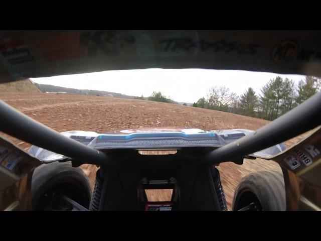 X-MAXX CARNAGE RUN GoPro ( SELF RIGHTING )( HUGE CRASH )