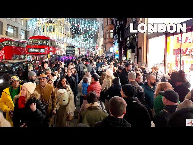 ️Winter Night Walk in the Heart of the City |Central London Bustling Streets & Iconic Landmark [4K]