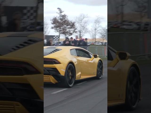 Novitec 812 vs Hurucan EVO ! #ferrari #lamborghini #cars