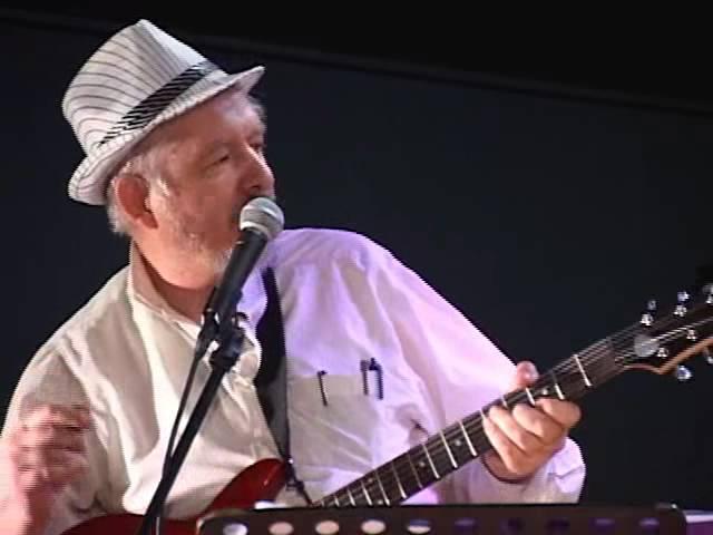 Rabbi David Orbach plays Psalm 150 Haleluya Guitar Festival of Jerusalem
