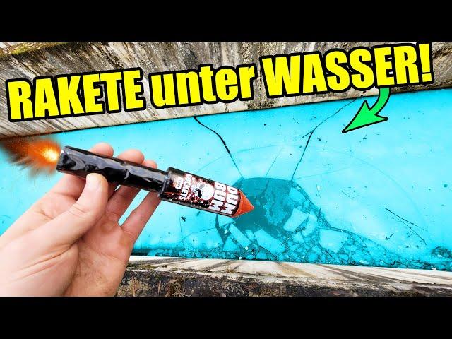 Was passiert, wenn man SILVESTER RAKETEN unter WASSER ZÜNDET?