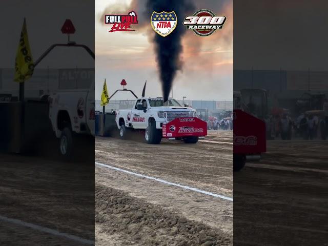 INSANE Spool Up!! #duramax #truckpulling