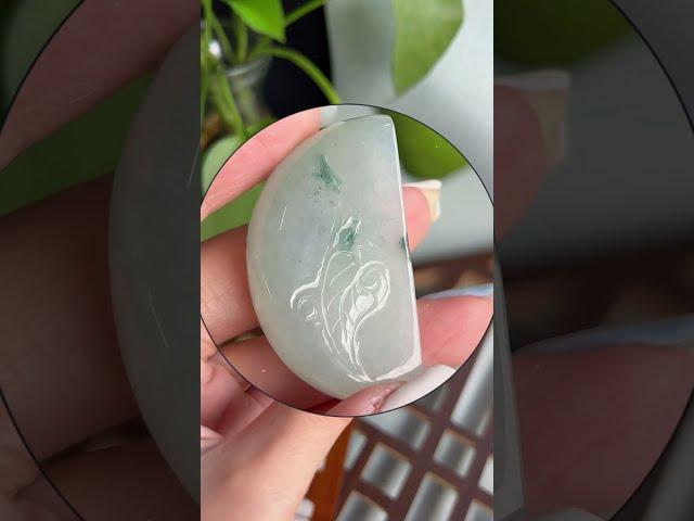 天然翡翠如意瓶#玉石 #翡翠 #珠寶 #首飾 #翡翠 #翡翠直播 #缅甸翡翠 #珠宝 #镶嵌 #危地马拉翡翠 #手镯 #翡翠手镯 #帝王绿