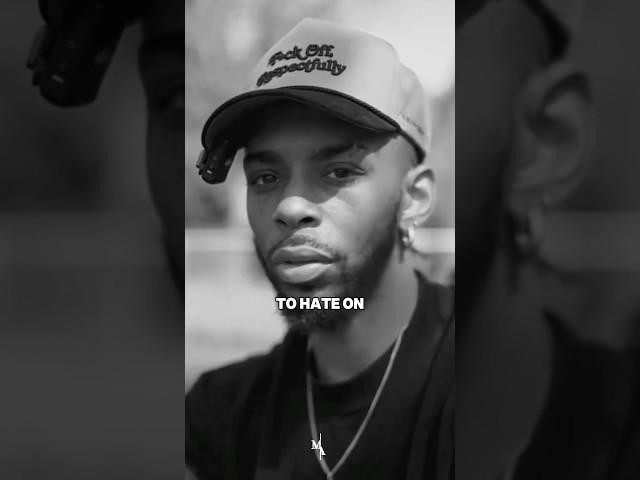Give them a show… | imdevantewarner